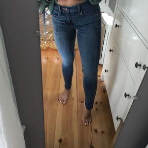 Low Rise Jeans